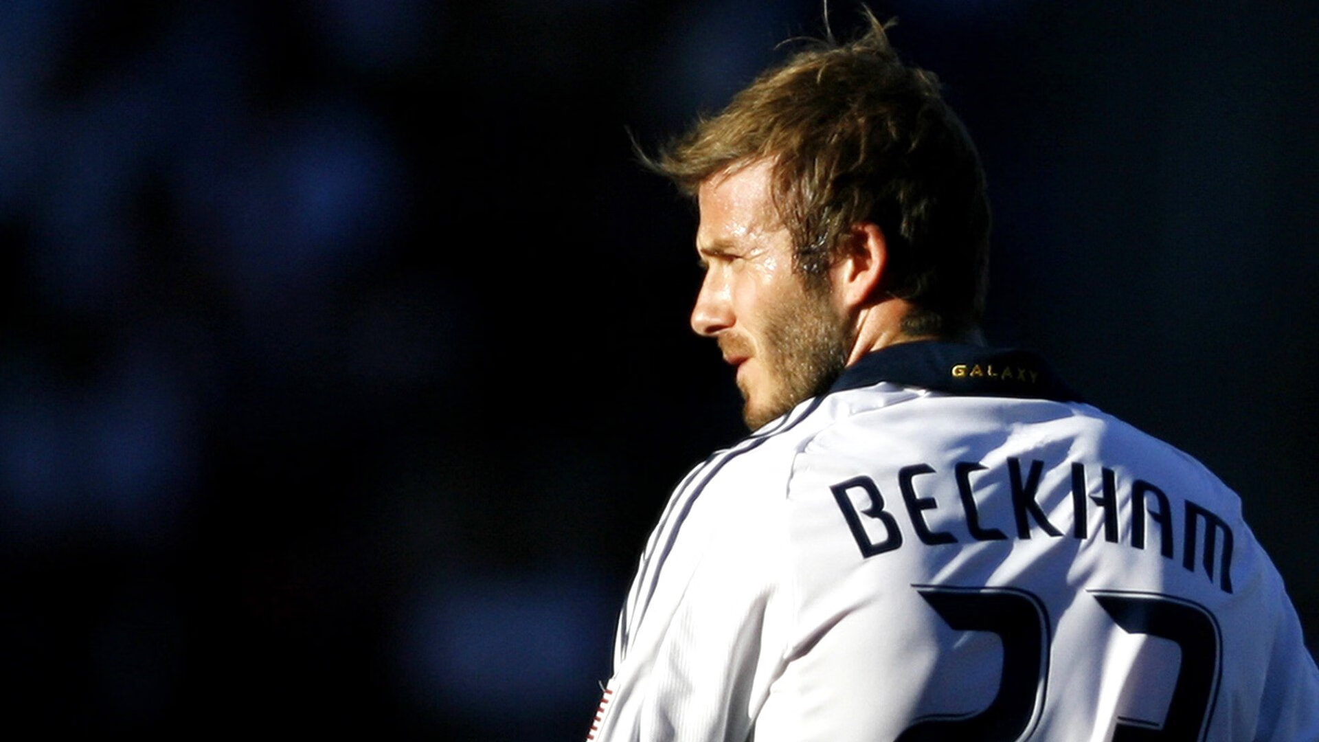 开云APP-曼联在关键比赛中击败枪手，士气大振